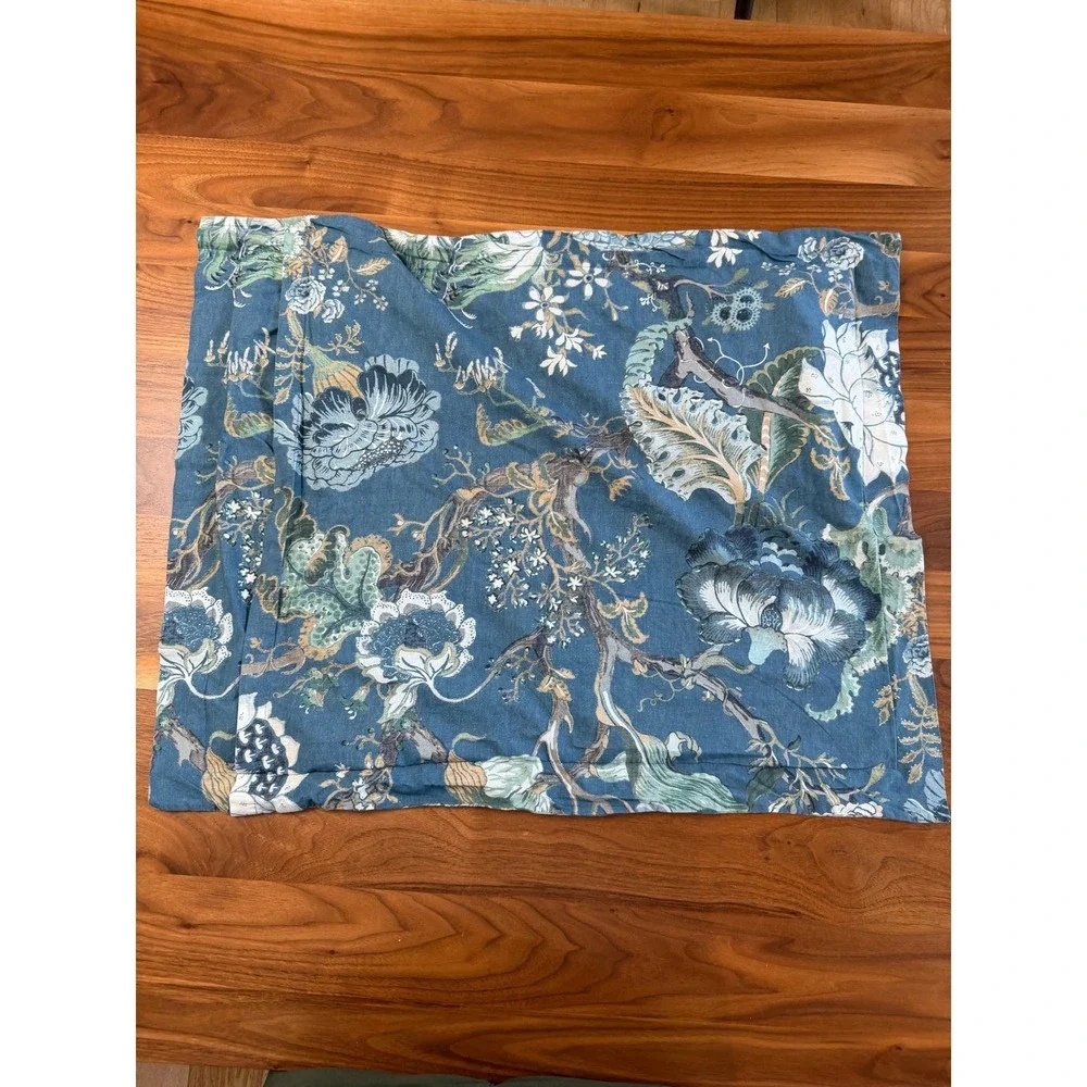 Pottery Barn Dahlia Floral Pillow Sham 20x26 Blue Multi Botanical Cotton Bedding